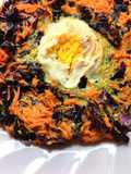 Tortilla de Repollo Morado, Zanahoria y Huevos