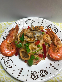 Una foto de Arroz con mariscos!