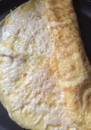 Une photo de Omelette au fromage 🧀