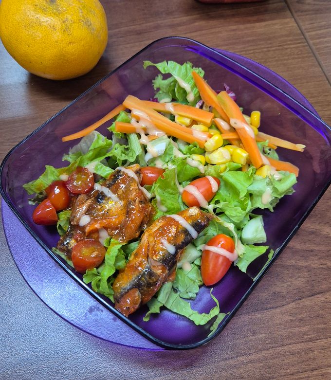 Foto resep Salad sayur plus sarden sarapan sat set untuk diet