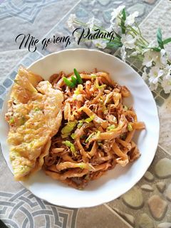 Foto resep Mie goreng padang