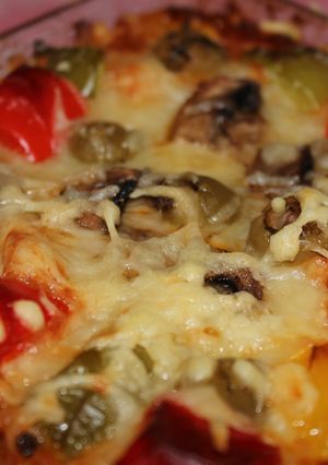 A picture of Pizza pasta bake.