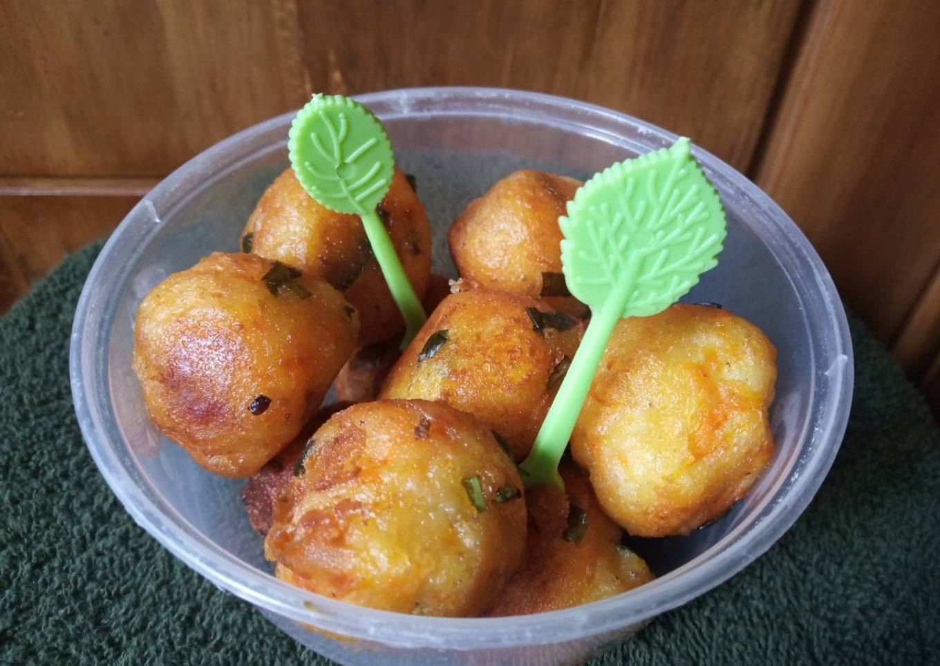 Bola-bola KeKeW - Keju Kentang Wortel