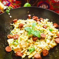 A picture of Wok-fried Mushroom Cream Pasta.