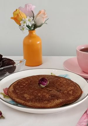 عکسی از دستور پنکیک خرمایی
