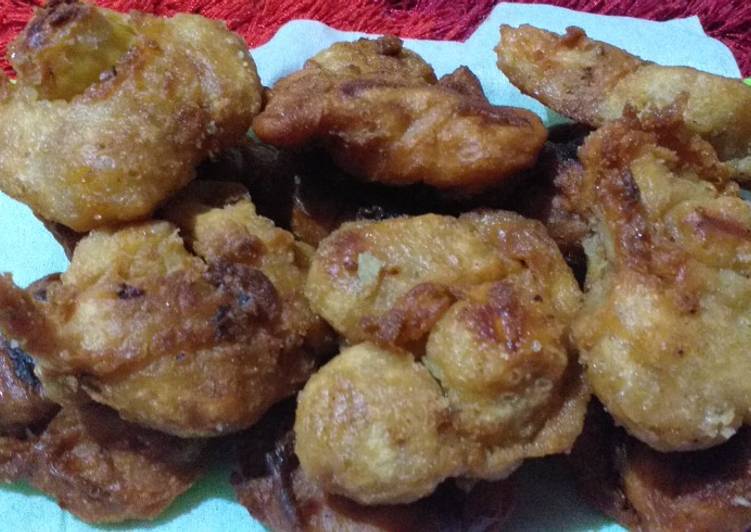 Guguduh tiwadak/cempedak goreng