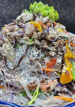 Hình của món Miến xào cua phô mai.