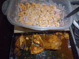 Pollo saborizado a la crema con cappellettinis de jamón y queso