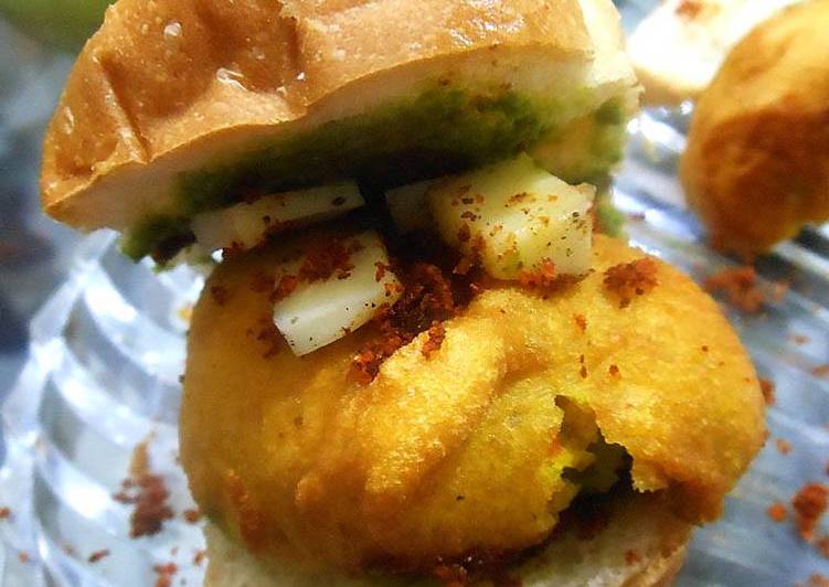 Cheese Vada Pav