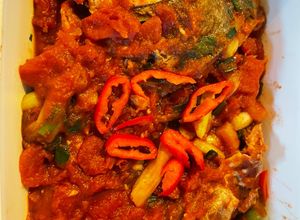 Hình của món Cá sốt chua ngọt.