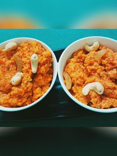 गाजर का हलवा (Gajar ka halwa recipe in hindi) रेसिपी मुख्य फोटो