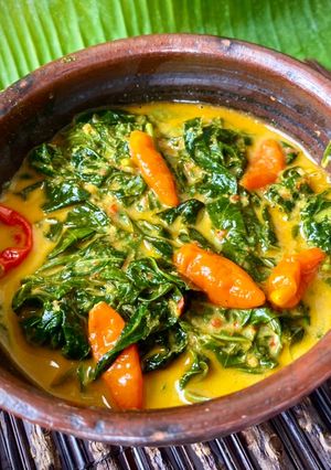 Foto resep Daun singkong santan