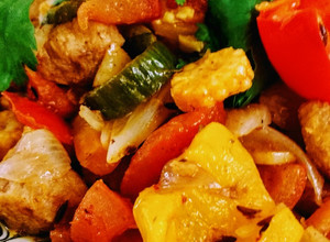A picture of Thai Red Curry Veg...With winter veggies.