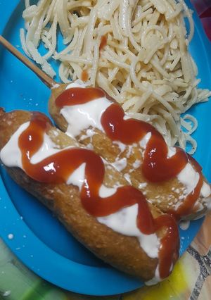 A picture of Easy, Quick, and Budget-Friendly Corn Dogs 🤤🍗🌭.