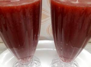 Smoothie glass Recipe by Priyanka Varshney (@adivaans_delicacy) - Cookpad