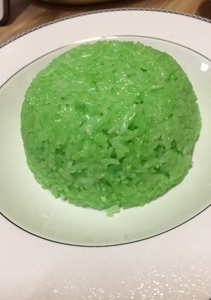 Hình của món Xôi lá dứa.