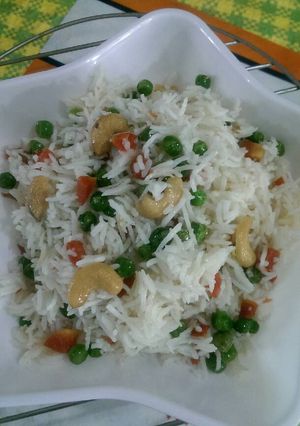 A picture of Peas Pulav.