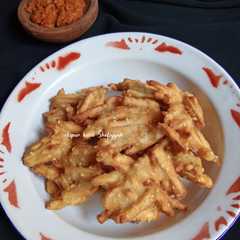 A picture of Ubi Goreng Wijen Kayu Manis.