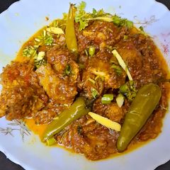 A picture of Lahori Mutton karahi😋.