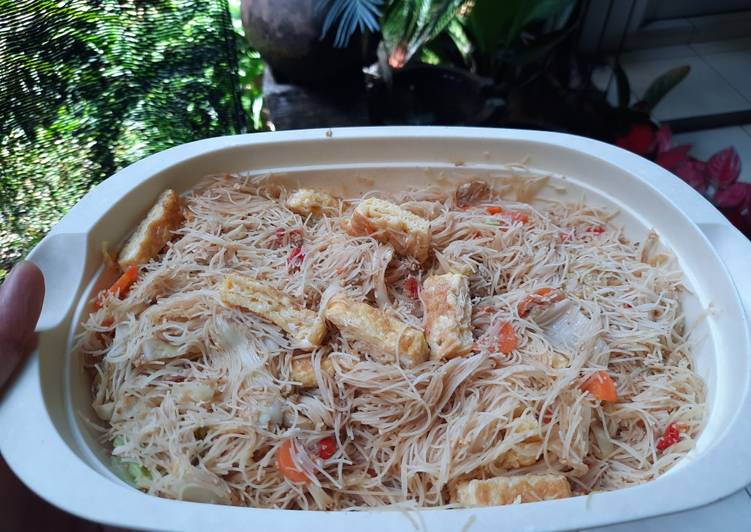 Bihun goreng sederhana