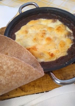 Una foto de Frijoles Refritos
