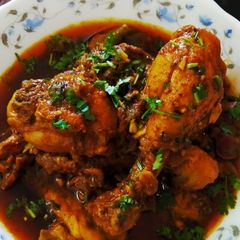 A picture of Chicken Curry.