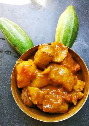 পটলের ডালনা (Potoler dalna recipe in Bengali) রেসিপির প্রধান ছবি