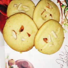 A picture of Cookies.