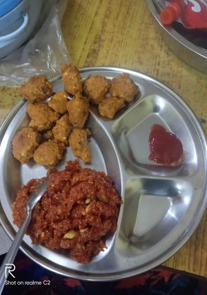 गाजर का हलवा (gajar ka halwa recipe in Hindi) रेसिपी मुख्य फोटो