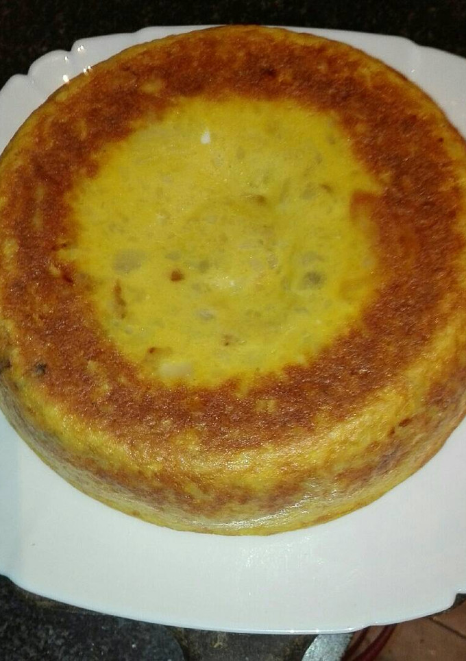 Una foto de Tortilla de patas con huevos caseros