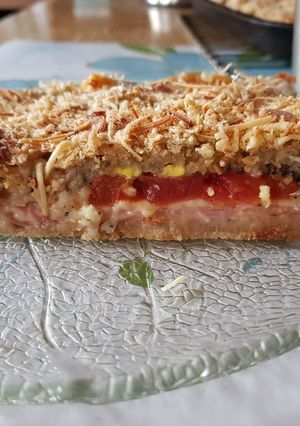 Una foto de Torta de fiambre primavera con masa licuada