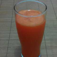 รูปของ Jus segar woruk (wortel jeruk)