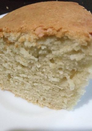 A picture of Vanilla sponge cake.