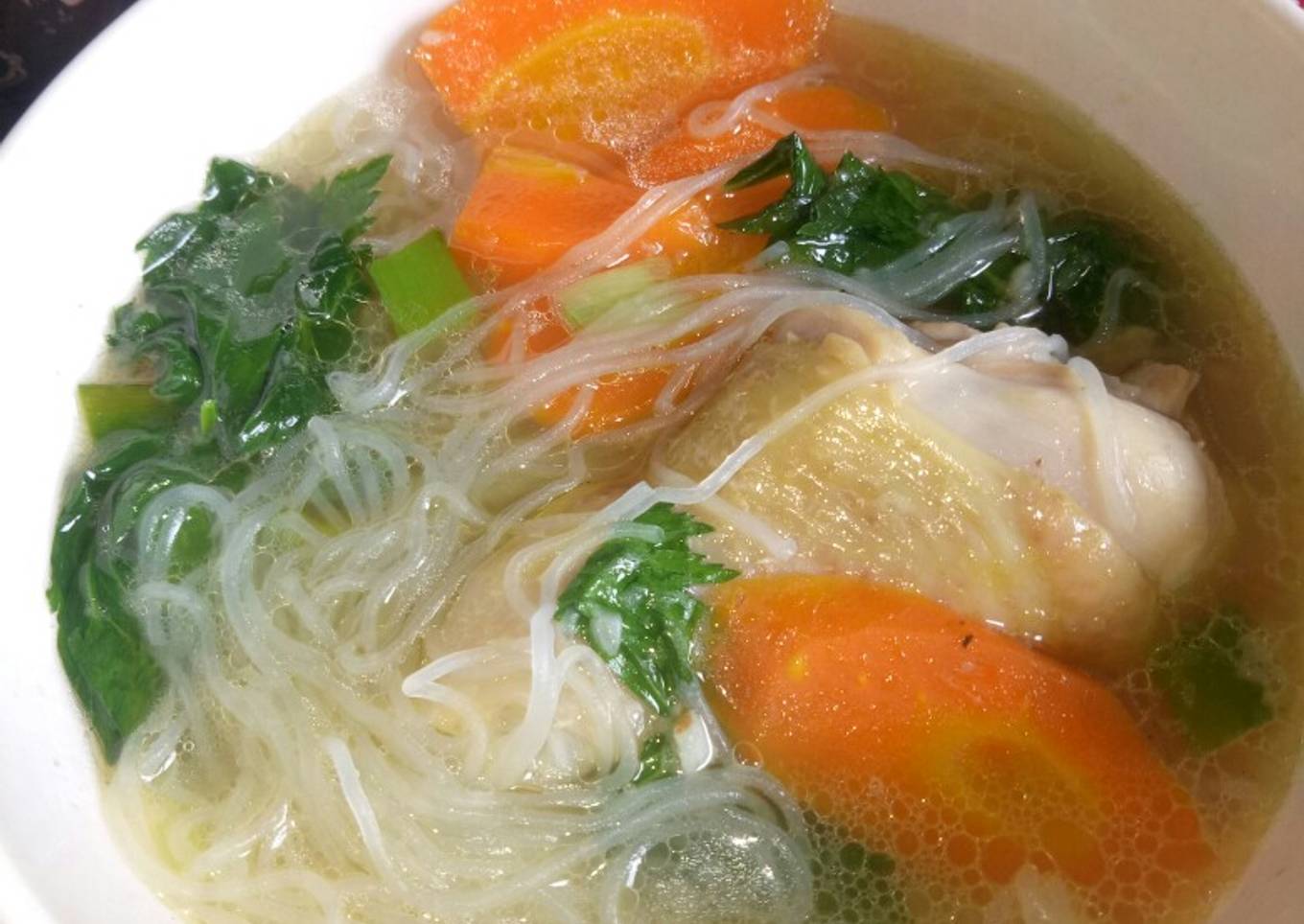 Sup bihun ayam