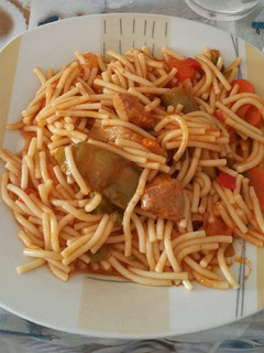 Una foto de Fideos con verdura