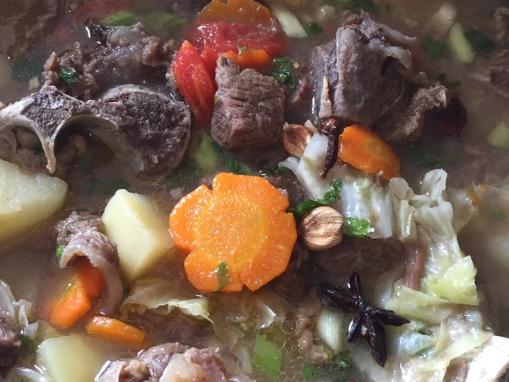 Langkah Gampang Menyiapkan Resep 88 Sup Daging plus Tulang Sapi yang Uenak Anti Ribet, Uenak Banget