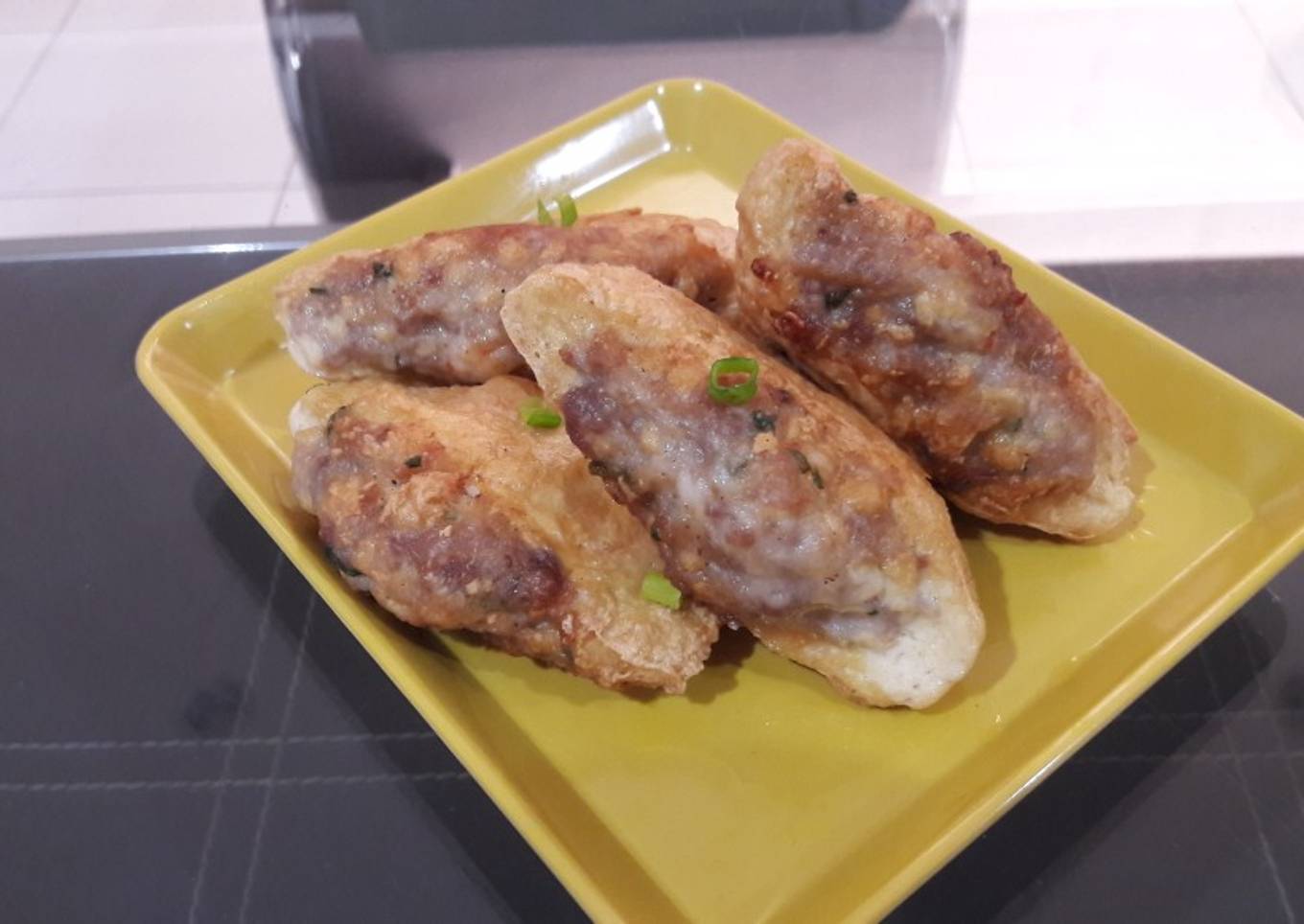 Tahu isi goreng