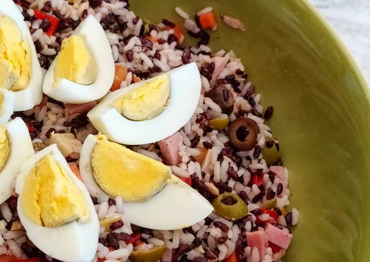 Insalata black and White