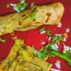 A picture of "cabbage sabzi paratha.