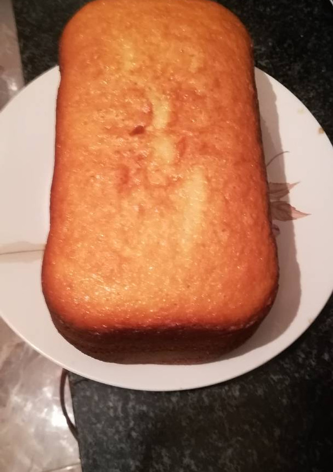 Una foto de Bizcocho de yogourt natural casero sabor manzana (panificadora Lidl)