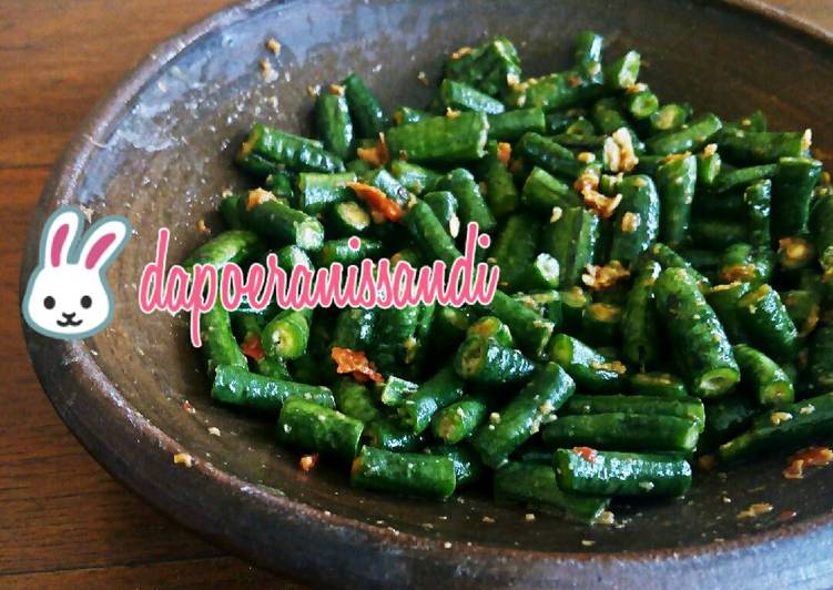 Langkah Mudah untuk Menyiapkan Kacang panjang ~ Sambal pencok yang Enak Banget