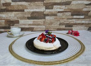 Una foto de Pavlova fácil