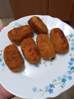 Foto principal de Croquetas de abadejo y pimiento asado
