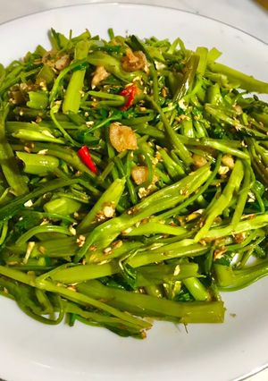 Hình của món Rau muống xào sả ớt.