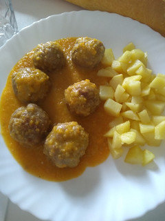Una foto de Albóndigas en salsa