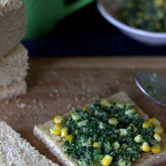 A picture of Low fat spinach and corn sandwich.
