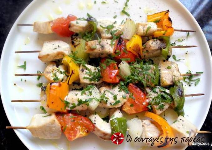 Swordfish souvlaki with vegetables