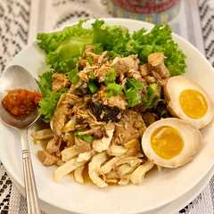 รูปของ Mie Ayam Jamur Abang2!🍜 (Keto/Lowcarb)