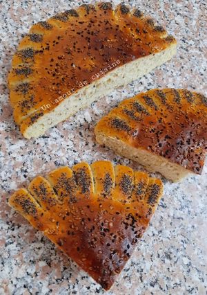 Une photo de Pain aux graines 🌾
