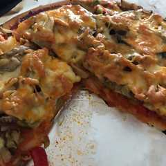 Una foto de Pizza de verduras